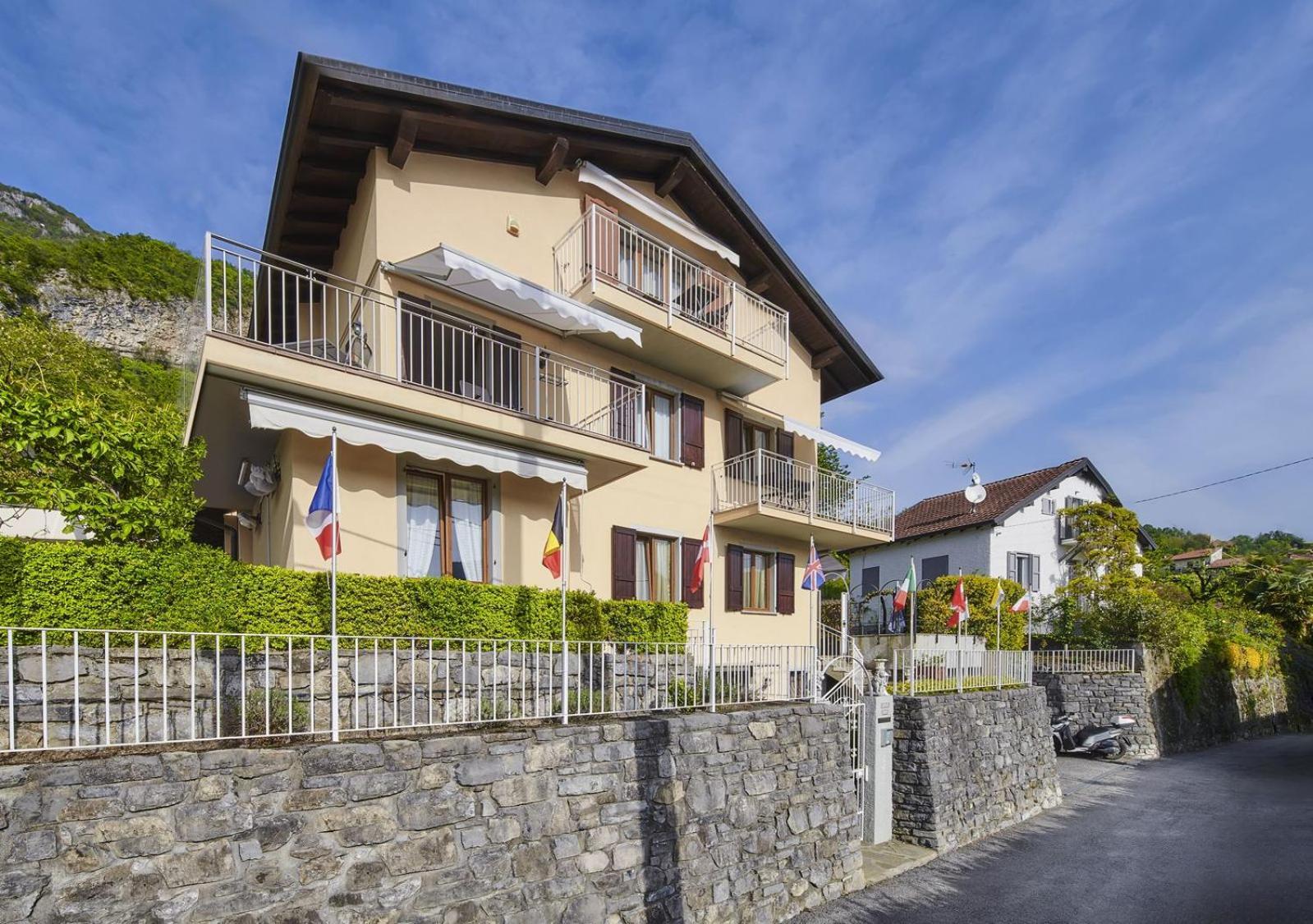 B&B-Foresteria Casa Della Musica Lake Como Mandello del Lario Eksteriør billede